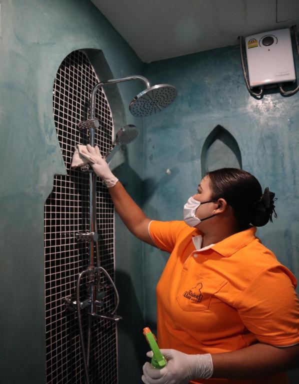 Khaleej Mass Hotel Patong - Resim 26