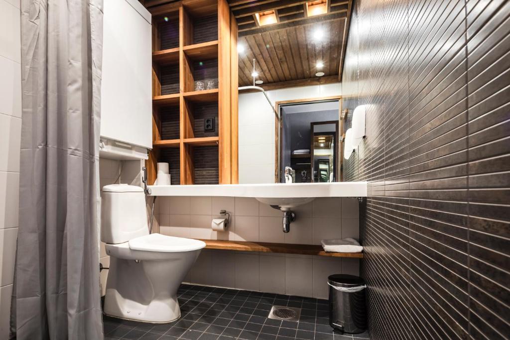 Koupelna v ubytování Lapland Hotels Luostotunturi & Amethyst Spa