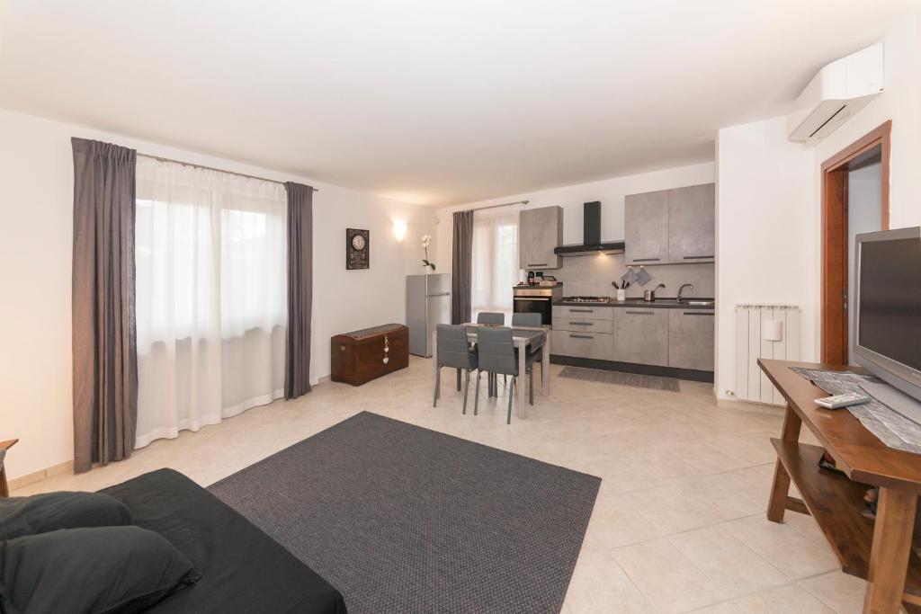 Villa Alida - Case Vacanza Giorgia e Martina - 11