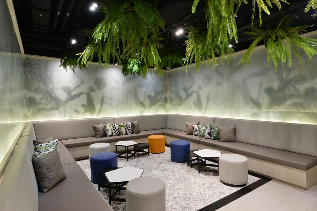 Holiday Inn Express Bangkok Sukhumvit 11 by IHG - Resim 32