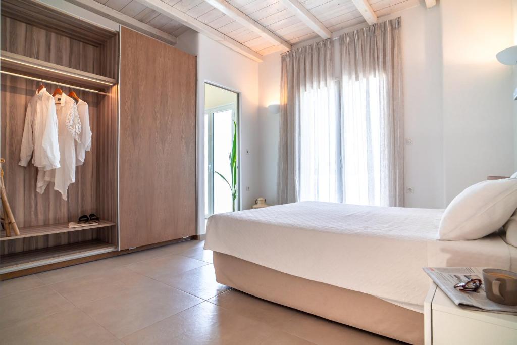 Vincenzo Family Rooms Tinos Tarifs 21 Vincenzo Family Rooms Tinos Tarifs 21