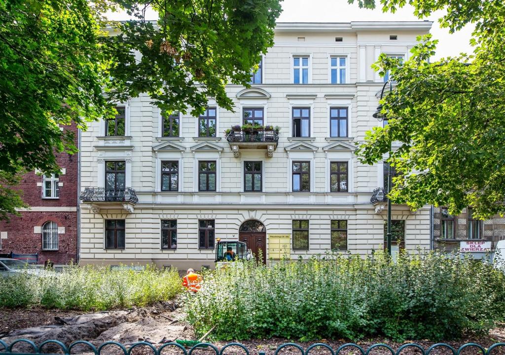 Vonkajšia záhrada v ubytovaní Aparthotel Cracovia Residence