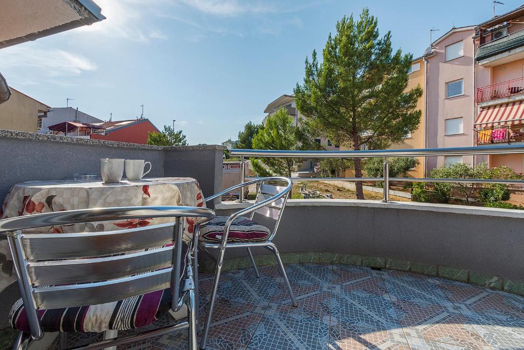 Apartman, studio and room Kata - Studio With Balcony