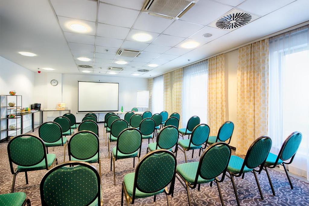 The business area and/or conference room at ACHAT Hotel Budapest