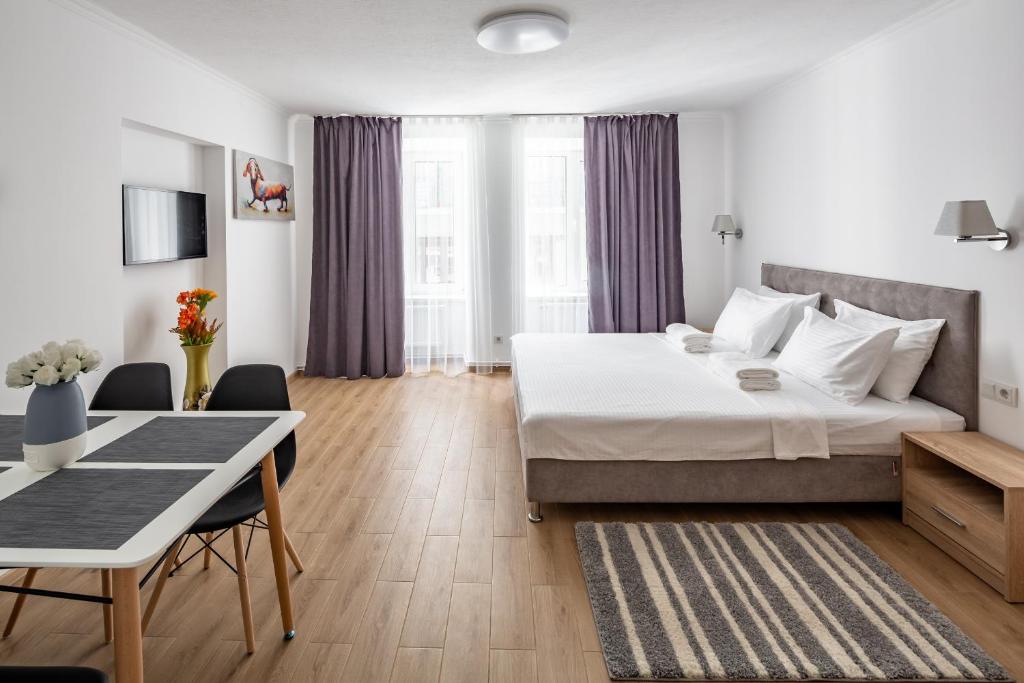 Hotels: Alfa Apartments Staroevrejska 18, Lviv