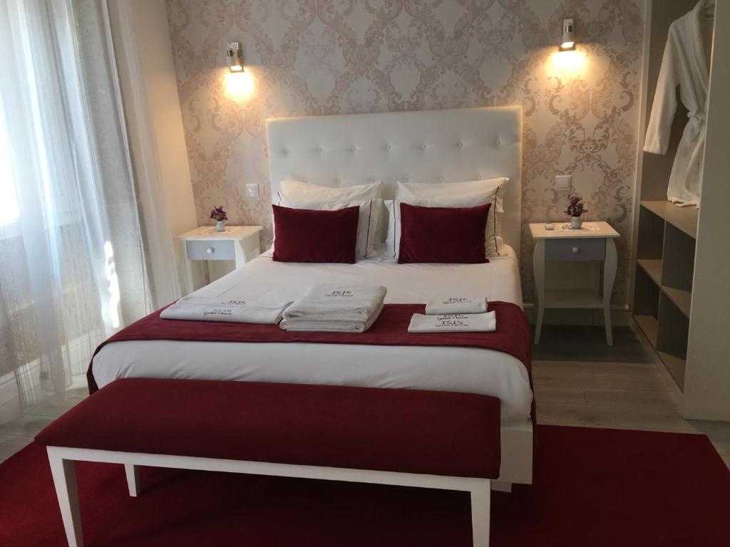 ÍSIS Guest House - 11