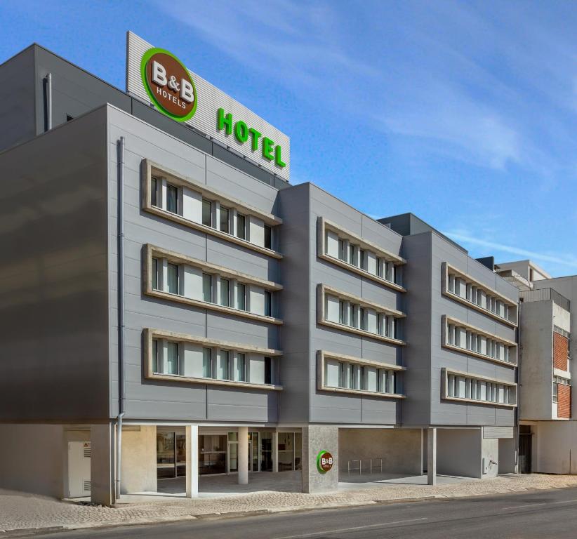 B&B HOTEL Lisboa Aeroporto - Resim 11