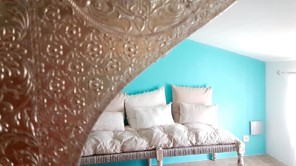 Posezení v ubytování B&B Temps Suspendu Provence
