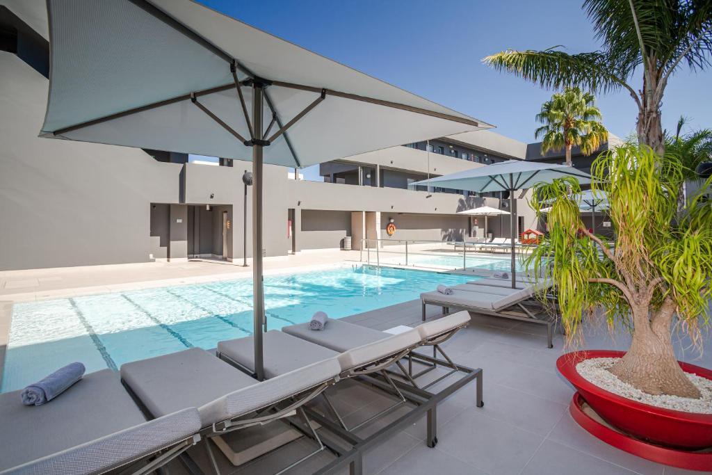 Migjorn Ibiza Suites & Spa, Playa den Bossa – Bijgewerkte ...