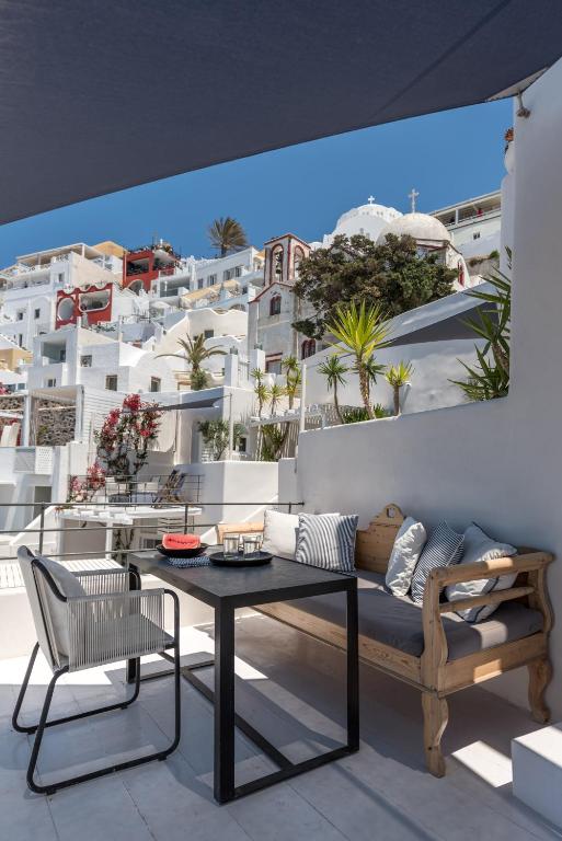 Posezení v ubytování Porto Fira Suites