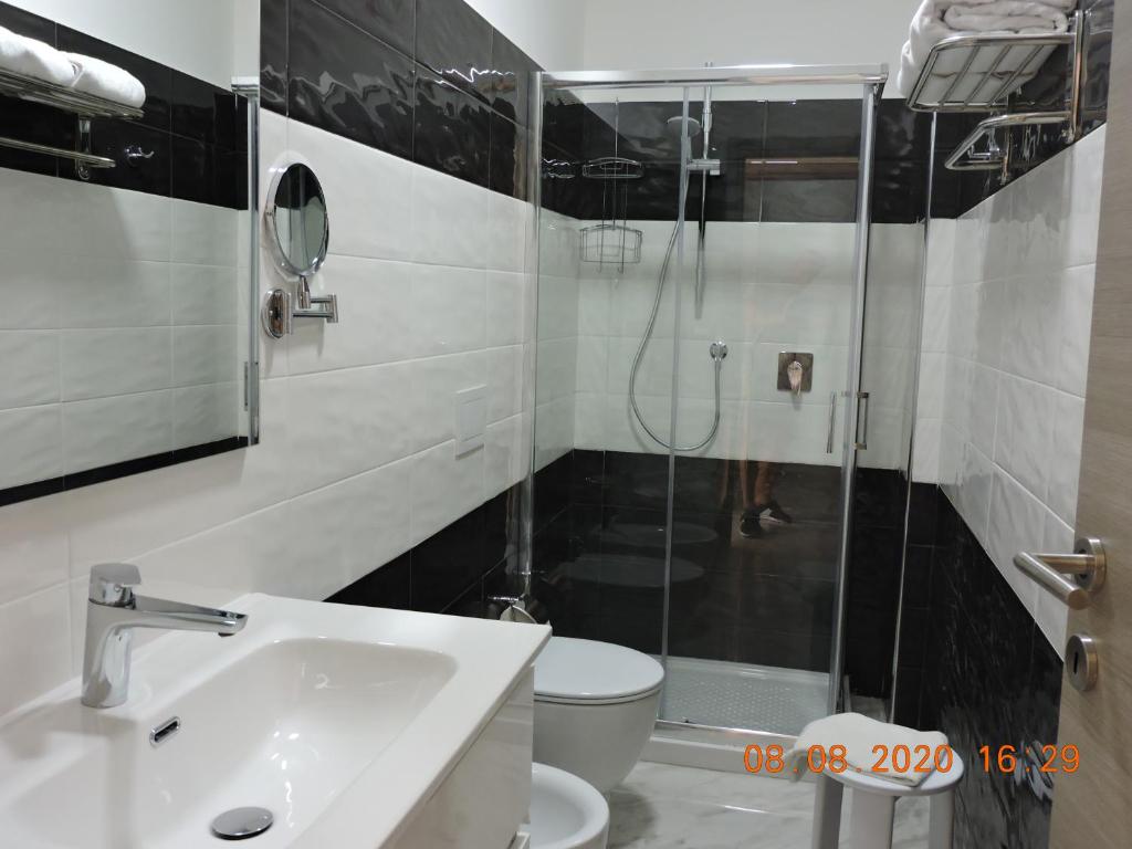 Koupelna v ubytování B&B Aquila Reale