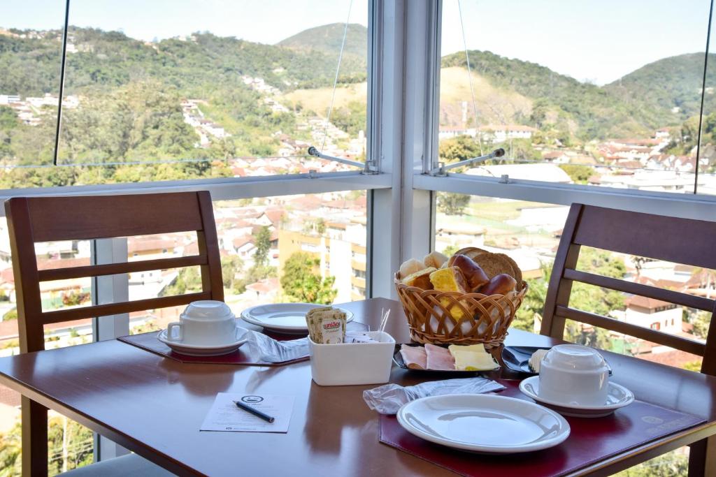  Hotel Petropolis Inn