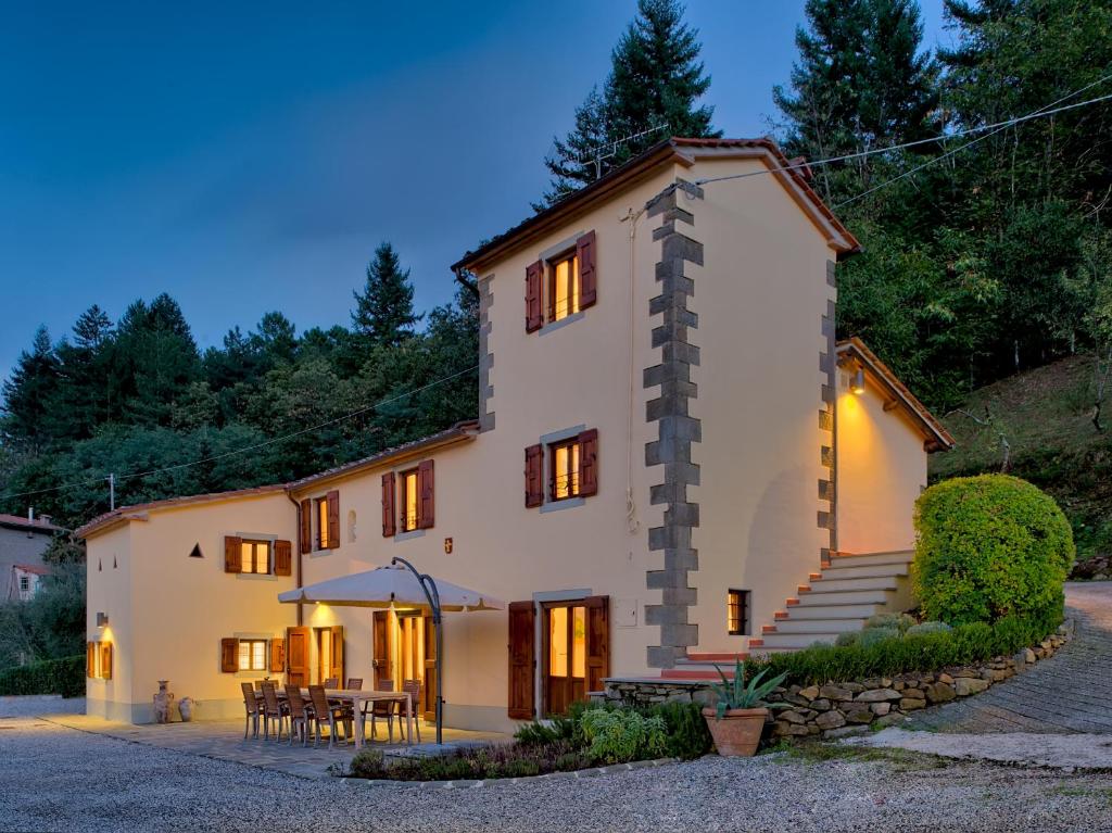 VellanoにあるVilla Pietra Serenaのギャラリーの写真