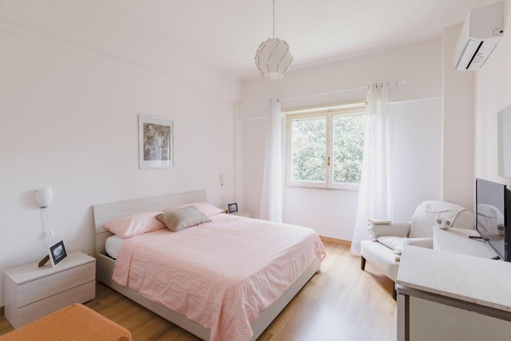 Pelizzi Apartment, 5 persone, 2 camere, balcone, Cinecittà