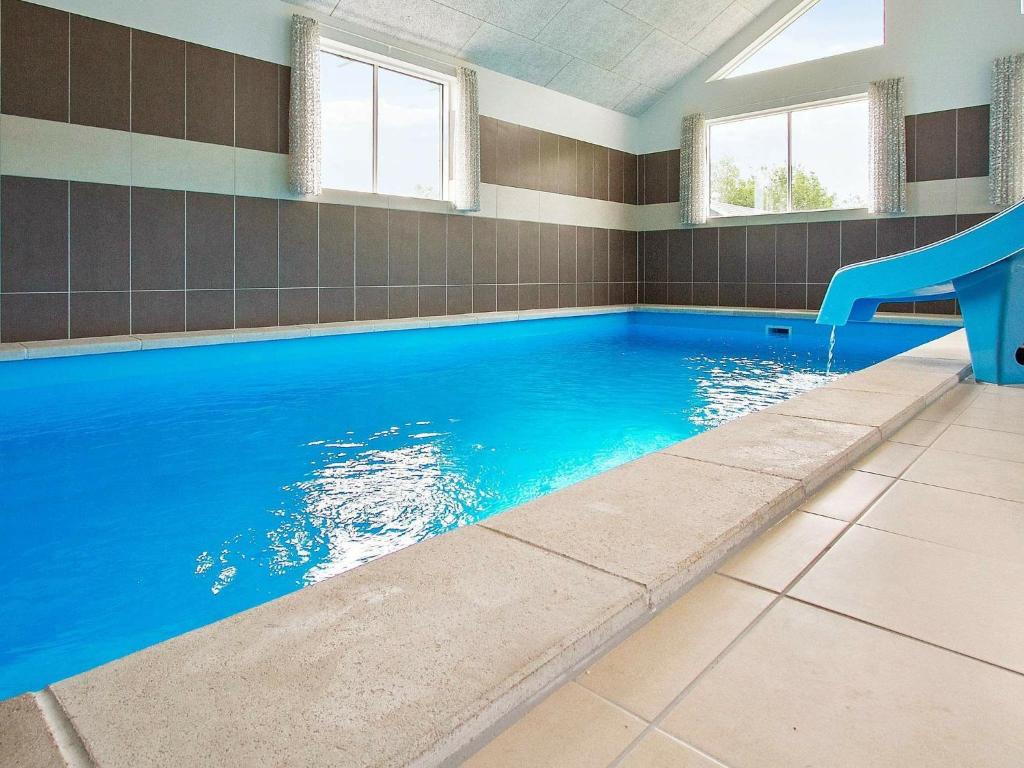 Bazén v ubytování Holiday home Kappeln XI nebo v jeho okolí