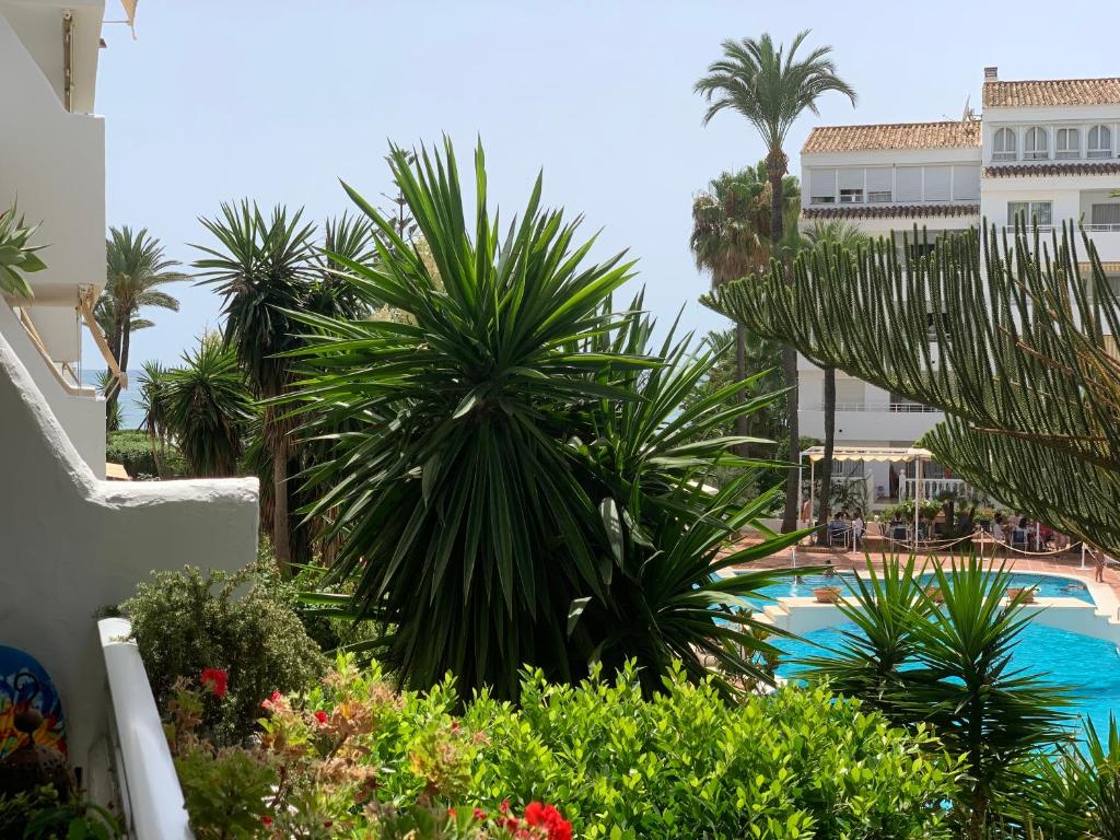 Primera linea de playa, Marbella – Updated 2022 Prices