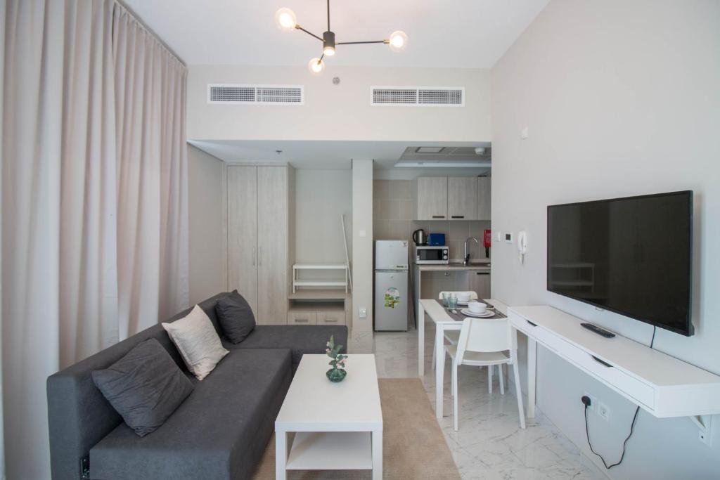 Zona d'estar a Fully Furnished Studio - MAG 560 - 621