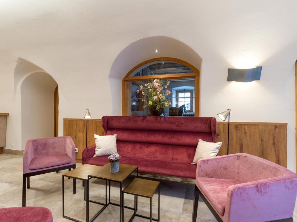 Posezení v ubytování Alpen Glück Hotel Unterm Rain garni