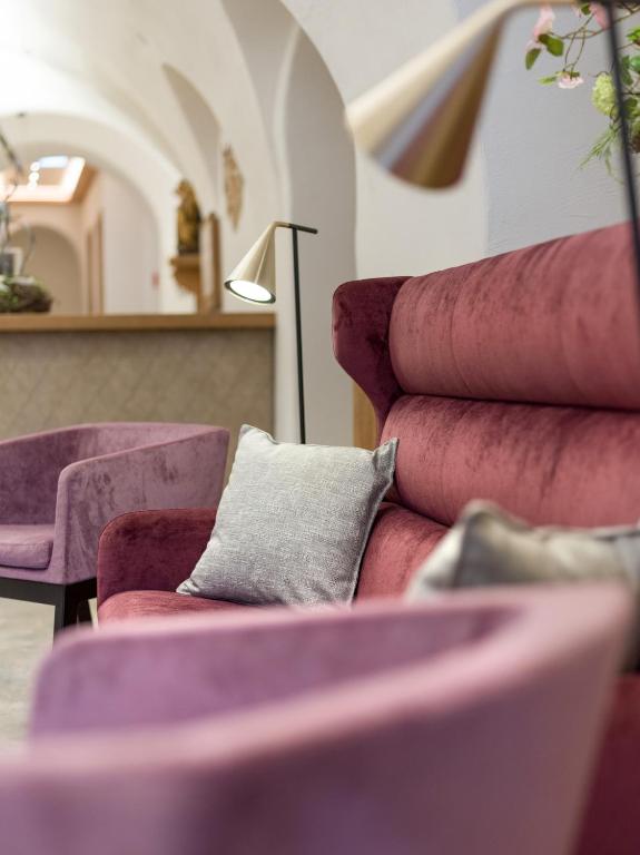 Posezení v ubytování Alpen Glück Hotel Unterm Rain garni
