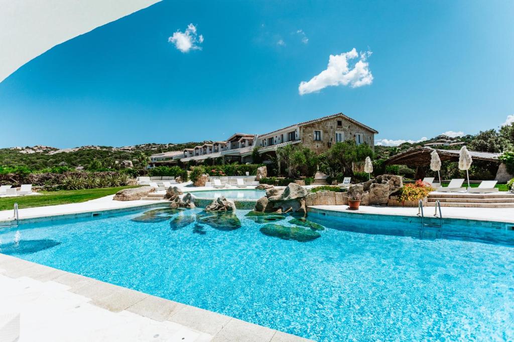 Bazén v ubytování Hotel Pulicinu nebo v jeho okolí