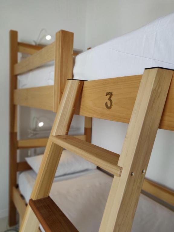 Palanda nebo palandy na pokoji v ubytování Walter's B&B