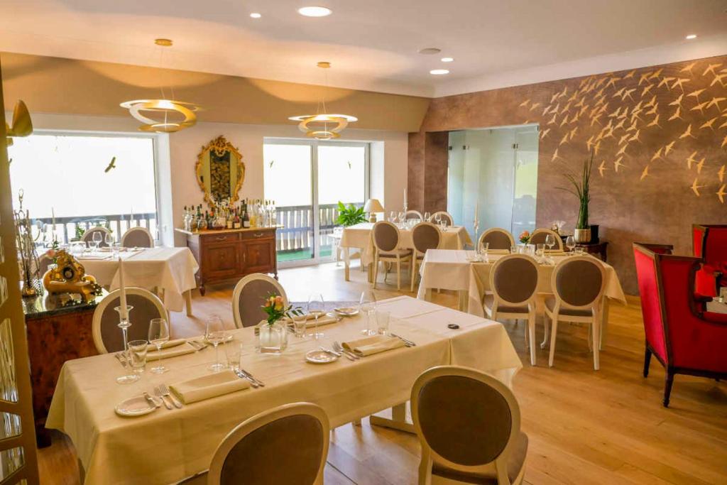 Posezení v ubytování Hotel Weiherhof am Golfpark
