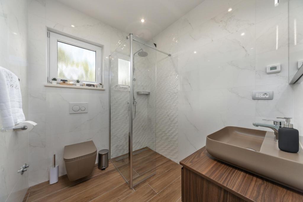 Kúpeľňa v ubytovaní Villa SaLu