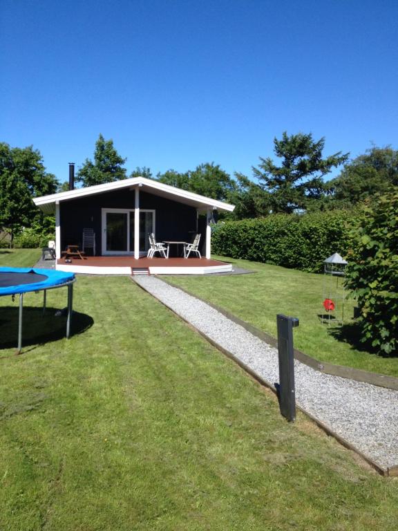 Zahrada ubytování cottage close to Hasmark beach 150m
