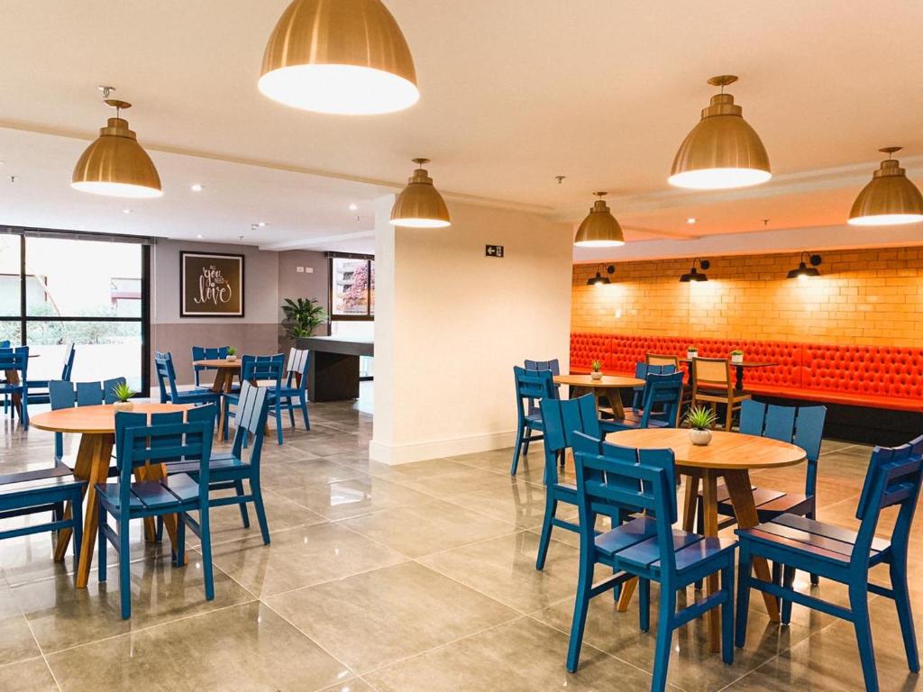  Studio Casa Gaya - Aconchegante studio no centro de Curitiba com coworking
