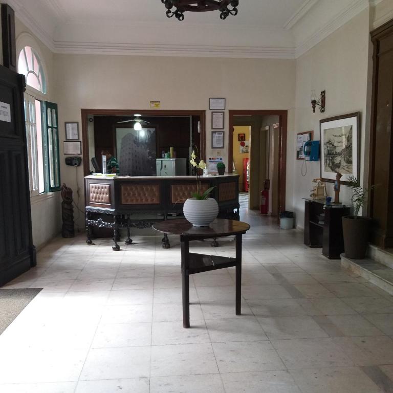  Hotel Central