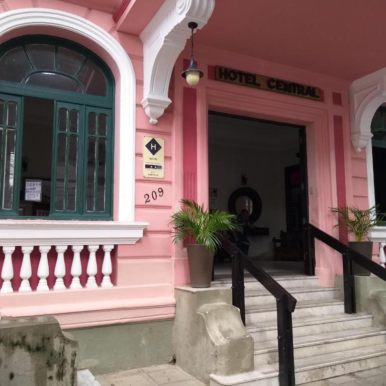  Hotel Central
