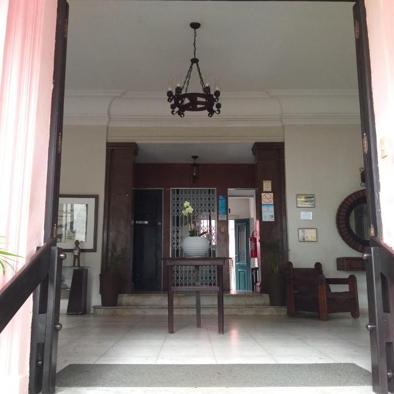  Hotel Central