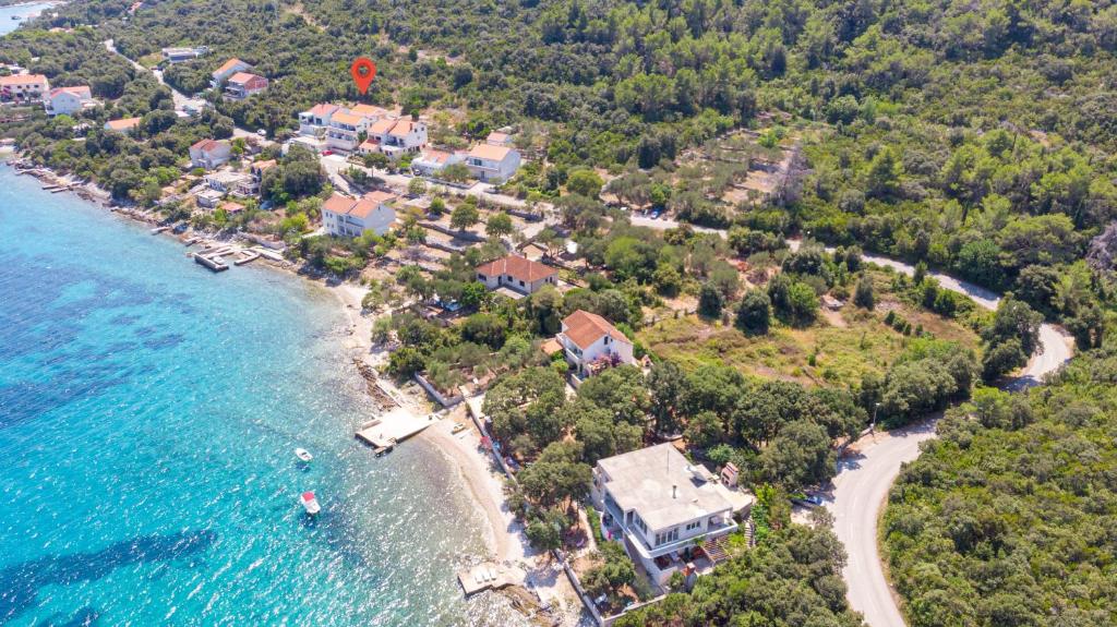 Apartments Tri Žala - Four-Bedroom Apartment