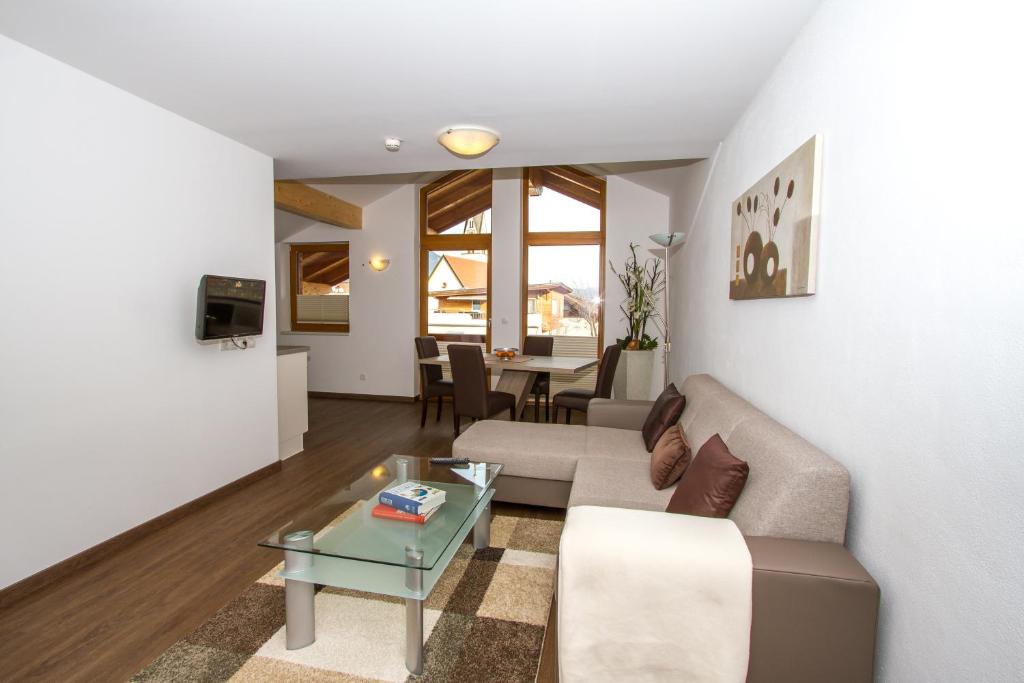 Hotel Huberhof - Resim 23