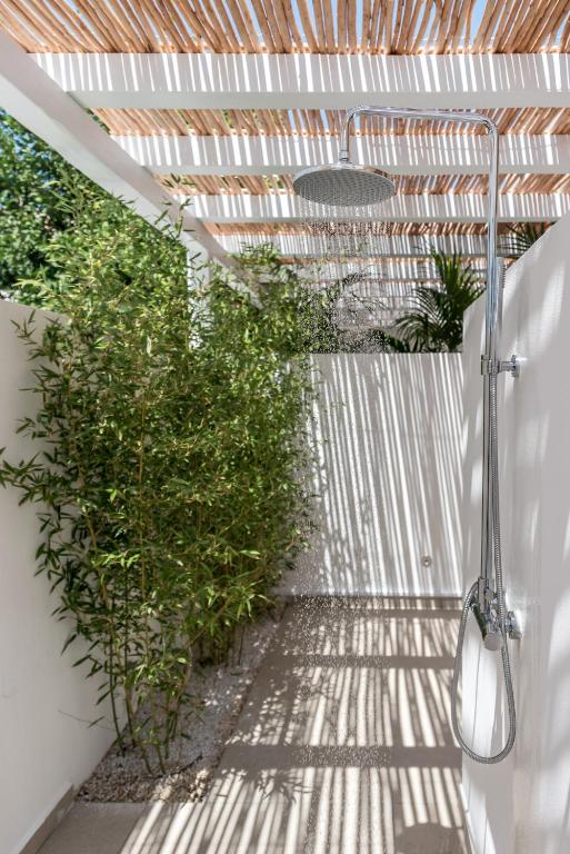 NESEA Boutique Apartments - 10