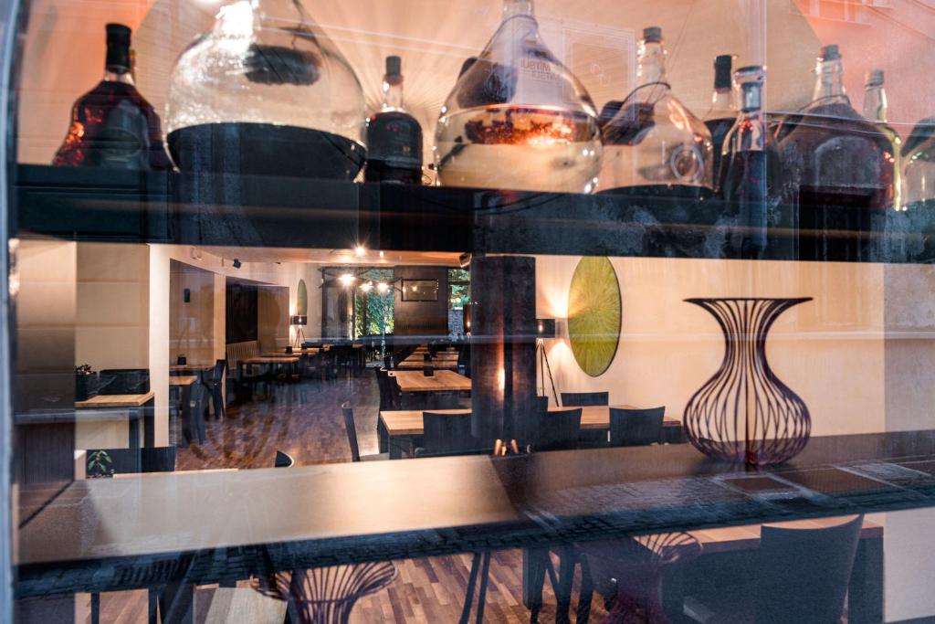 Restaurace v ubytování Hostel Situla