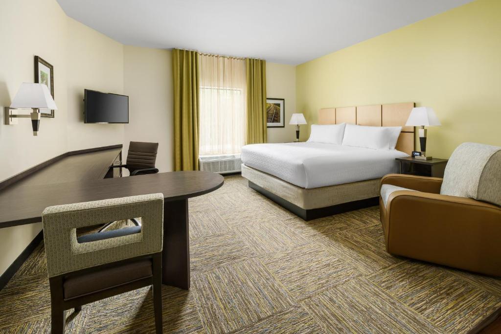 Candlewood Suites - Orlando - Lake Buena Vista by IHG photo
