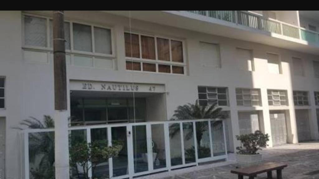  APARTAMENTO PÉ NA AREIA.