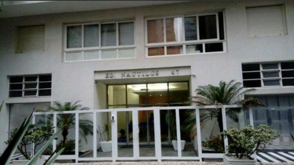  APARTAMENTO PÉ NA AREIA.