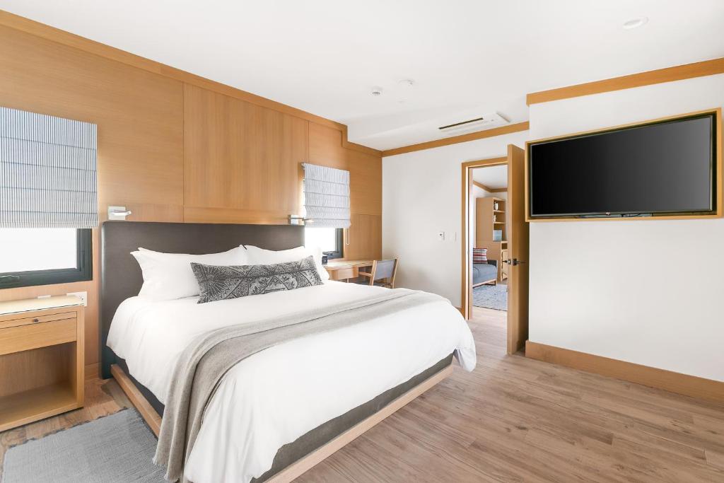 SA Beach by Stay Awhile Villas photo