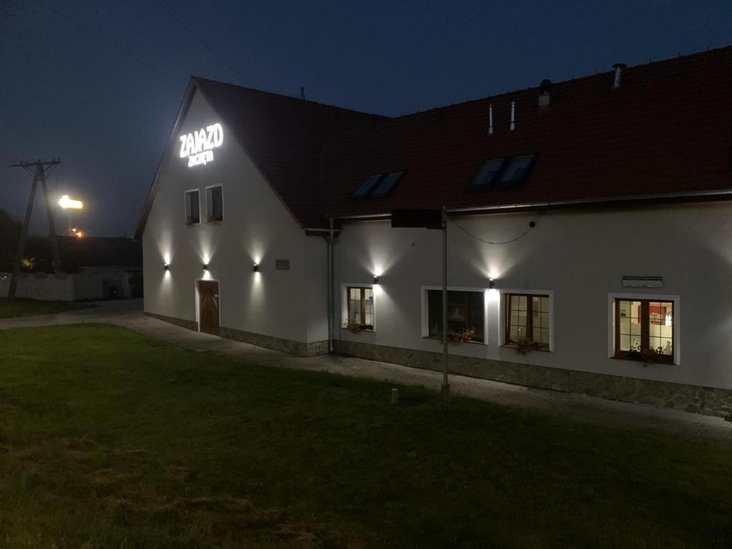 Budova, v ktorej sa hotel nachádza