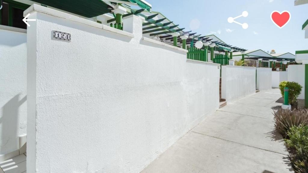 Zdjęcie z galerii obiektu Bungalow con piscina Maspalomas w mieście Maspalomas