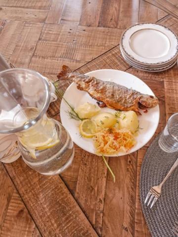 Jedlo v ubytovaní bed & breakfast alebo blízkom okolí