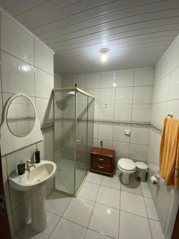 Casa a 5min da praia e a 10min do Beto Carrero