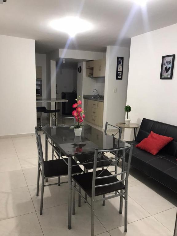 Excelente apartamento 902 Pacific Blue
