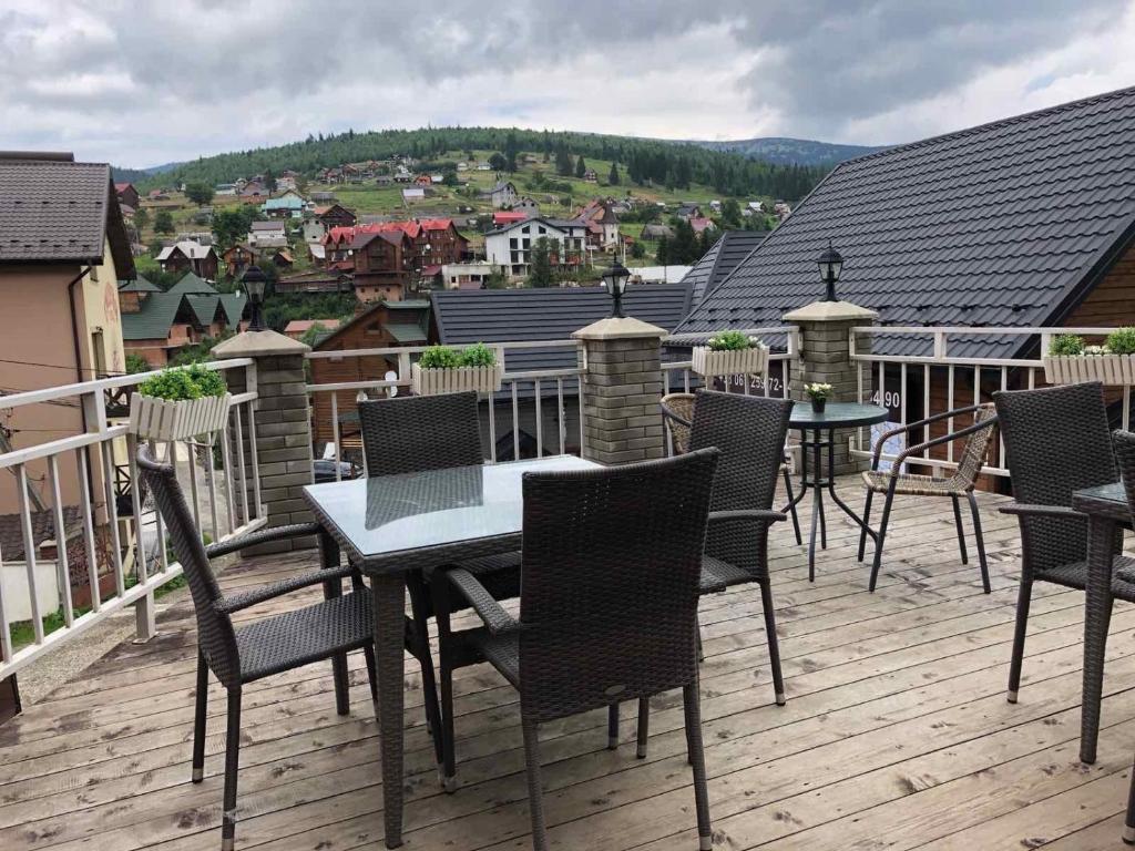 Balkón nebo terasa v ubytování Hotel Kalyna