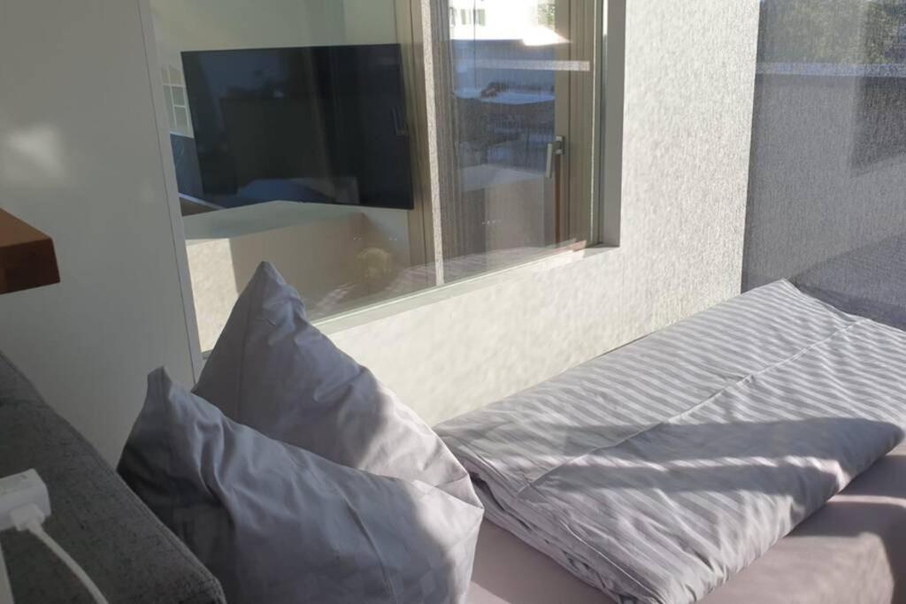 TV a/nebo společenská místnost v ubytování Penthouse 37th HEAVEN (ca. 90m²)
