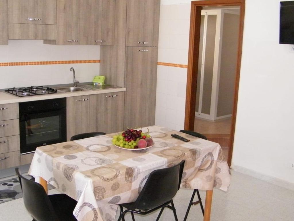 Kuchnia lub aneks kuchenny w obiekcie Casa Rachele ad Alcamo Marina