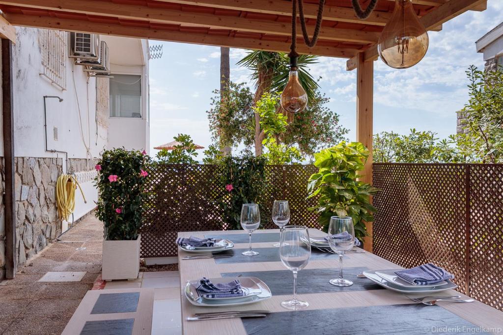 Oden 6, Altea – Bijgewerkte prijzen 2023