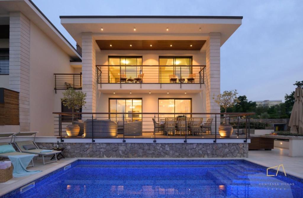 Beachfront Villa Marconica, Malinska (nove cijene za 2026.)
